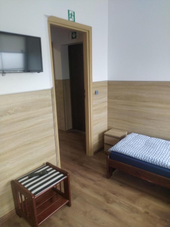 Pokoje Goscinne Z Lazienkami Przy Wroclawiu, Darmowy Parking Dlugoleka  Luaran gambar