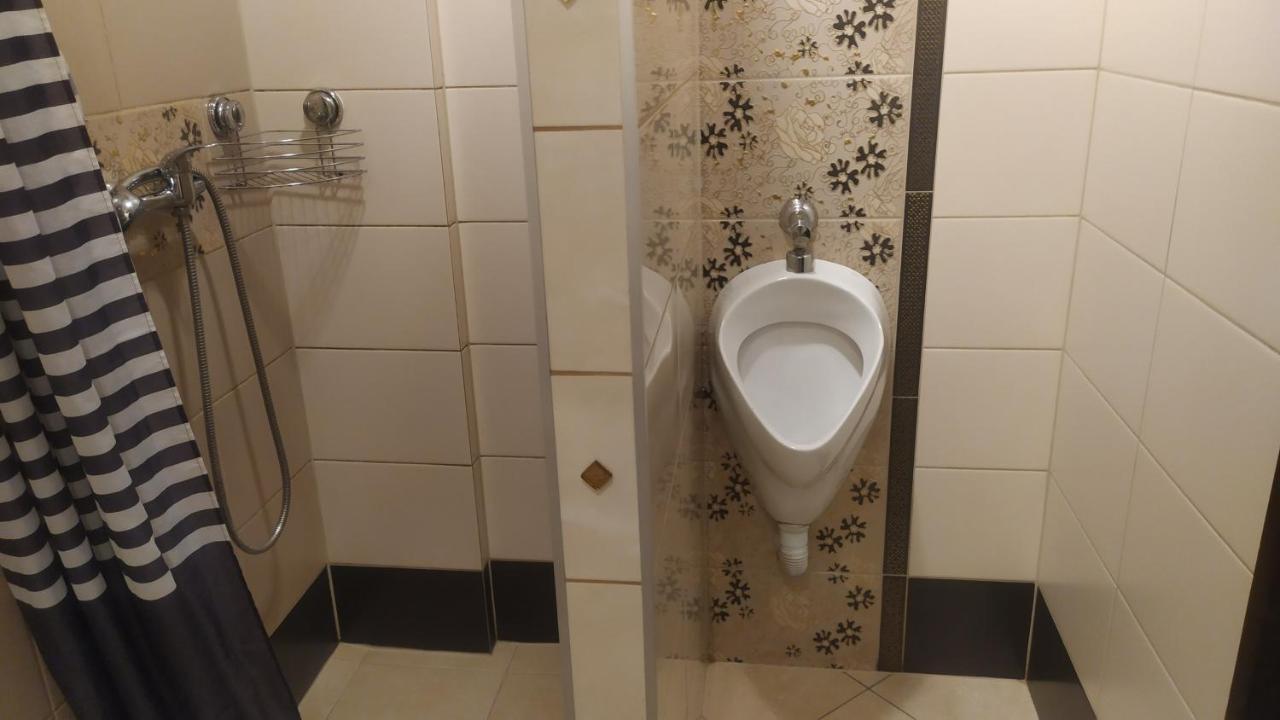 Pokoje Goscinne Z Lazienkami Przy Wroclawiu, Darmowy Parking Dlugoleka  Luaran gambar