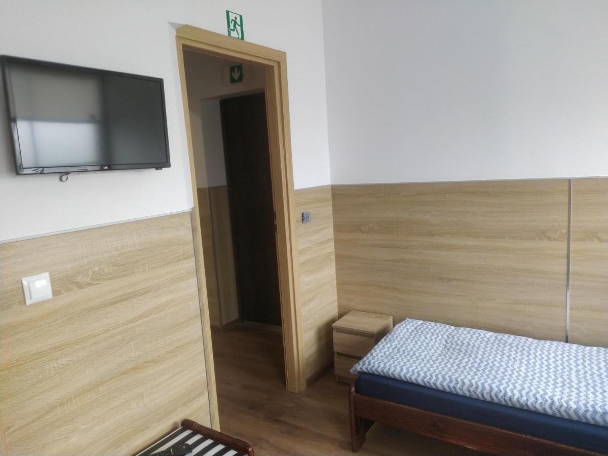 Pokoje Goscinne Z Lazienkami Przy Wroclawiu, Darmowy Parking Dlugoleka  Luaran gambar