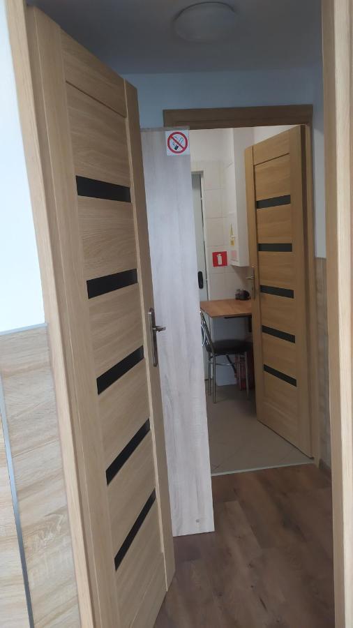 Pokoje Goscinne Z Lazienkami Przy Wroclawiu, Darmowy Parking Dlugoleka  Luaran gambar